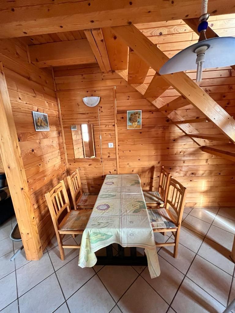 Almos Apartman Balatonfenyves Dış mekan fotoğraf