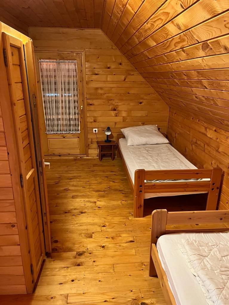 Almos Apartman Balatonfenyves Dış mekan fotoğraf